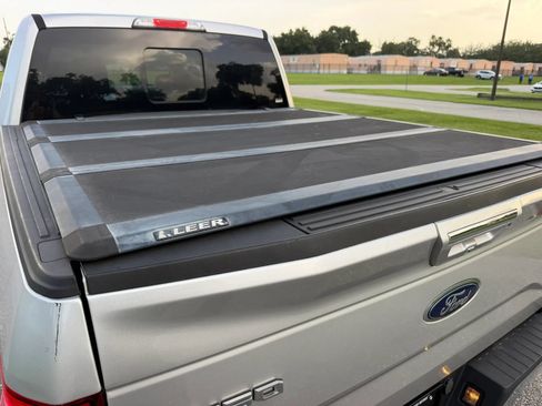 Used 2016 Ford F150 Lariat w/ Equipment Group 502A Luxury AWD/4WD image 39