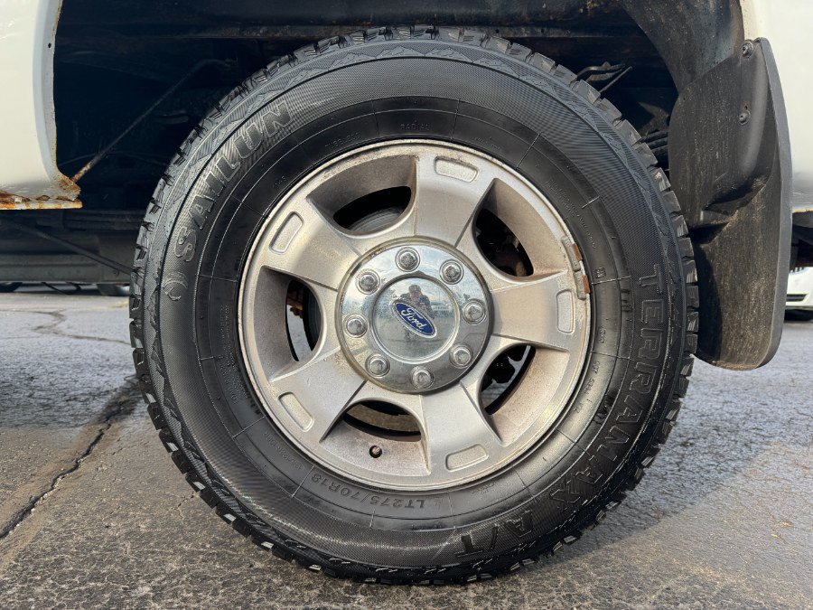 Used 2013 Ford F250 XLT AWD/4WD image 13