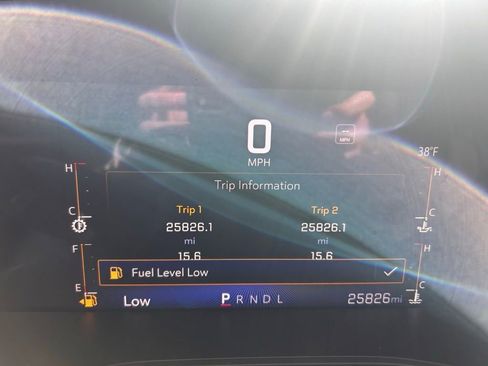 Used 2023 Chevrolet Colorado W/T image 5