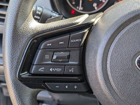 Used 2024 Subaru Crosstrek 2.0i Premium image 18