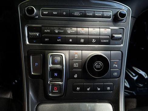 Used 2022 Hyundai Santa Fe Limited FWD image 31