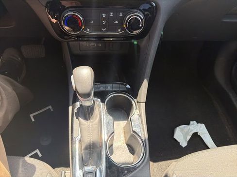 Used 2023 Buick Encore GX Preferred w/ Cold Weather Comfort Package FWD image 16