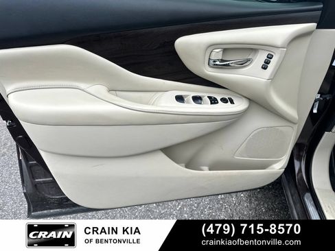 Used 2019 Nissan Murano Platinum AWD/4WD image 13