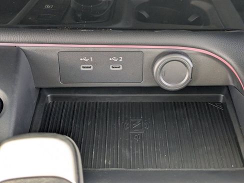 New 2026 Nissan Sentra SV FWD image 17