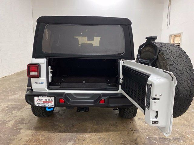 Used 2024 Jeep Wrangler Unlimited AWD/4WD image 9
