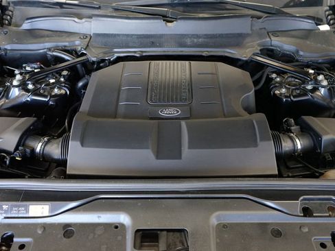 Used 2020 Land Rover Discovery HSE image 54