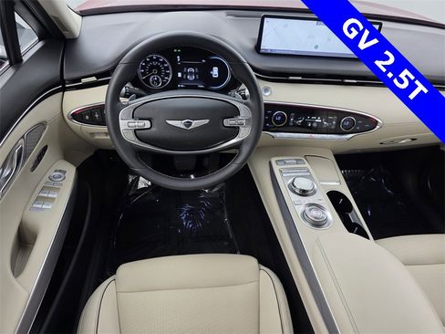 Used 2023 Genesis GV70 2.5T w/ Advanced Package image 13