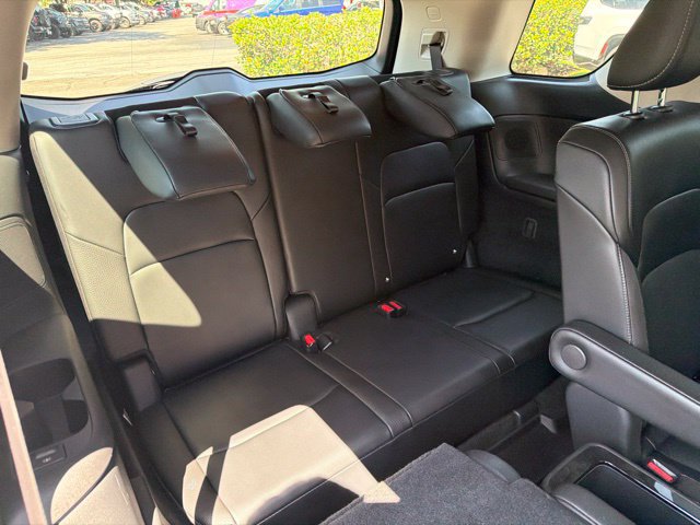 Used 2023 Nissan Pathfinder SL w/ SL Premium Package AWD/4WD image 15