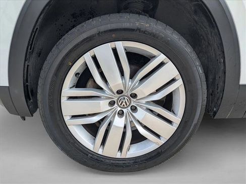 Used 2019 Volkswagen Atlas SEL FWD image 23
