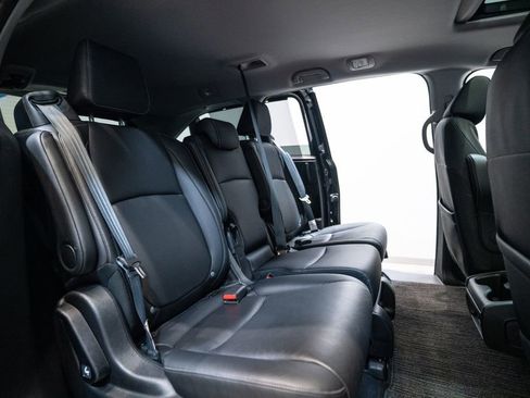 Used 2023 Honda Odyssey EX-L image 36