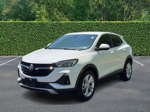 Used 2023 Buick Encore GX Preferred w/ Cold Weather Comfort Package FWD image 6
