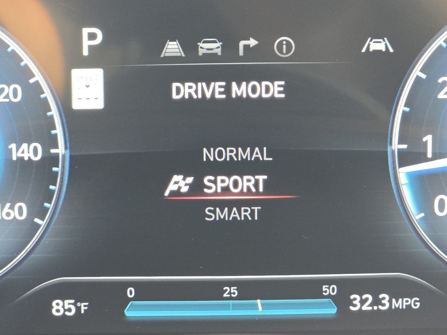 Used 2024 Hyundai Elantra Limited FWD image 14