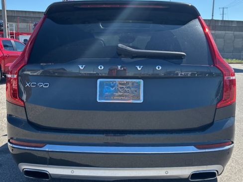 Used 2021 Volvo XC90 T8 Inscription AWD/4WD image 7