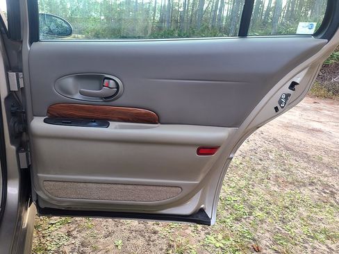 Used 2003 Buick Le Sabre Custom w/ Comfort & Style Package image 25