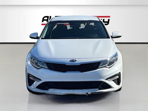 Used 2020 Kia Optima LX image 2