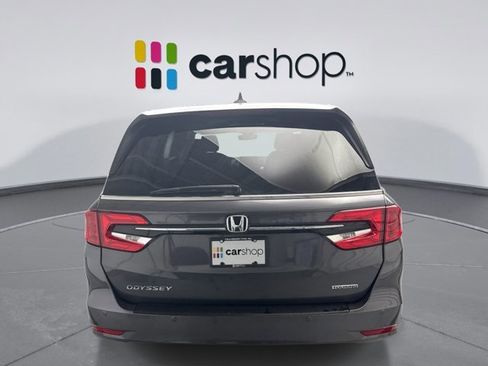 Used 2021 Honda Odyssey Touring image 4