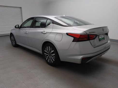 Used 2023 Nissan Altima 2.5 SV image 5