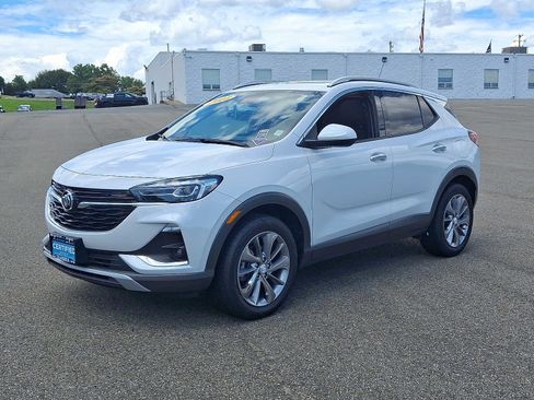 Certified 2023 Buick Encore GX Essence w/ Experience Buick Package image 3