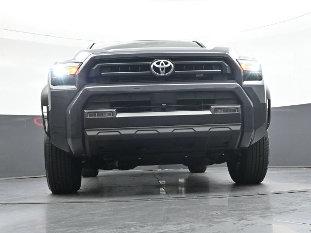 Used 2026 Toyota 4Runner SR5 RWD image 38