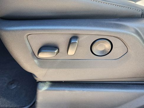 New 2026 GMC Sierra 1500 SLT w/ SLT Premium Plus Package image 19