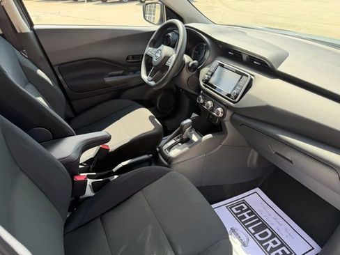 Certified 2025 Nissan Kicks Play S FWD image 15