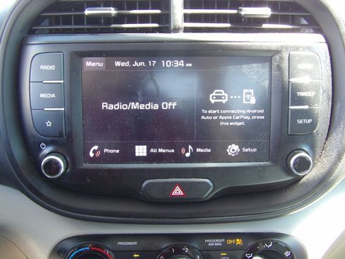 Used 2022 Kia Soul LX w/ Technology Package FWD image 17