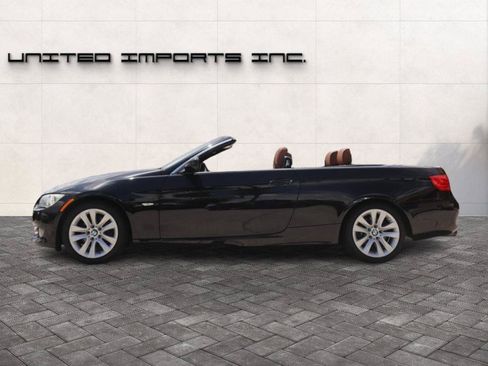 Used 2013 BMW 328i Convertible RWD image 2