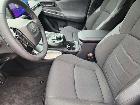 New 2026 Toyota C-HR image 11