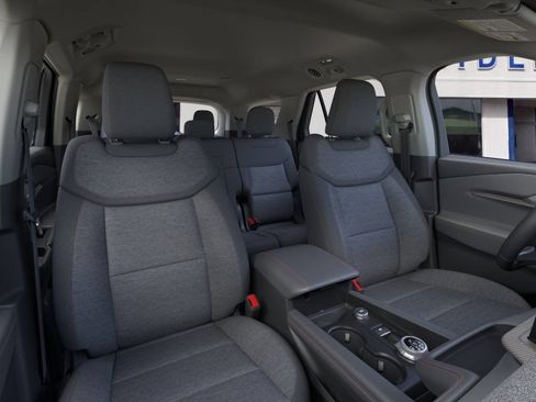 New 2026 Ford Explorer Active AWD/4WD image 11