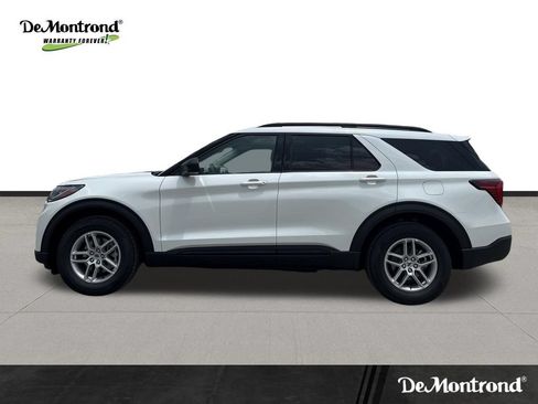 New 2026 Ford Explorer Active RWD image 8