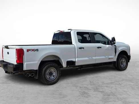 Used 2025 Ford F250 XL w/ XL Off-Road Package AWD/4WD image 11