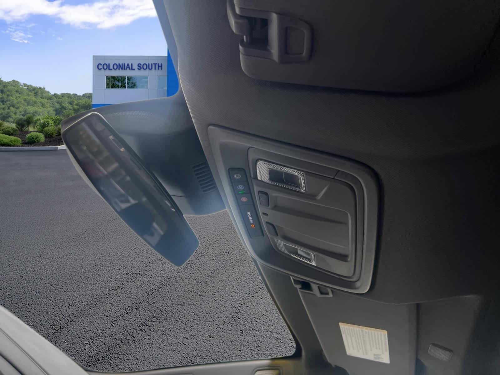 Used 2023 Chevrolet Silverado 1500 LT AWD/4WD image 23