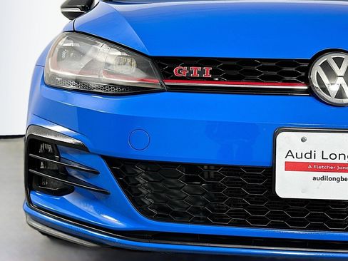 Used 2019 Volkswagen GTI SE image 16
