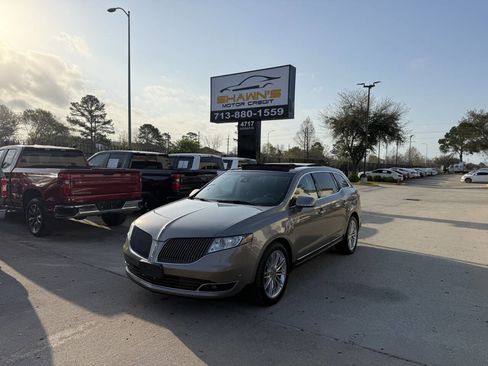 Used 2016 Lincoln MKT AWD w/ Equipment Group 201A image 47