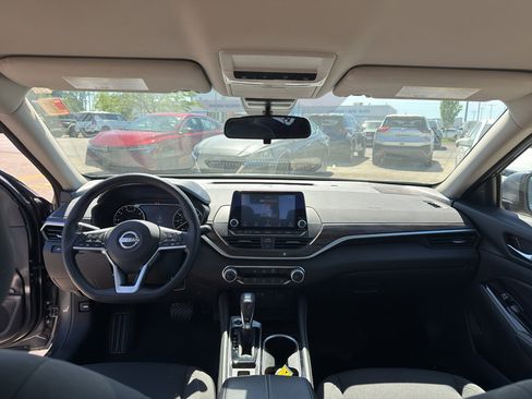 Certified 2023 Nissan Altima 2.5 SV AWD/4WD image 28