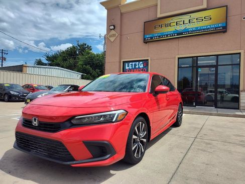 Used 2022 Honda Civic EX image 8