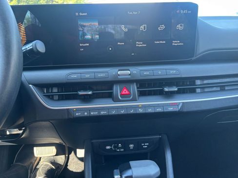 Used 2025 Kia K4 LXS FWD image 17