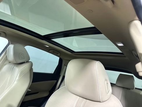 Used 2019 Acura RDX AWD w/ Advance Package image 12