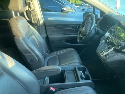 Used 2019 Honda Odyssey EX-L image 5