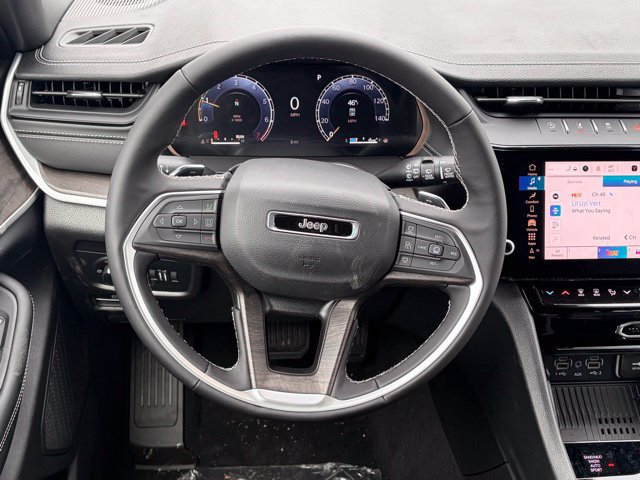 New 2026 Jeep Grand Cherokee Altitude AWD/4WD image 36