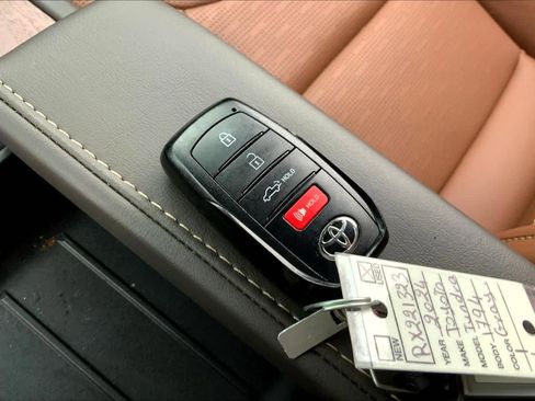 Used 2024 Toyota Tundra 1794 Edition image 15