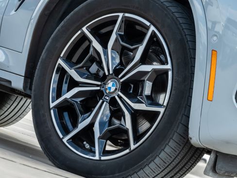 Certified 2023 BMW X3 xDrive30i w/ M Sport Package image 6