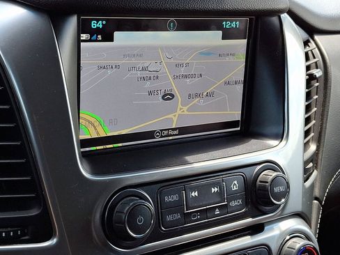 Used 2019 Chevrolet Suburban Premier w/ Premier Plus Edition AWD/4WD image 20