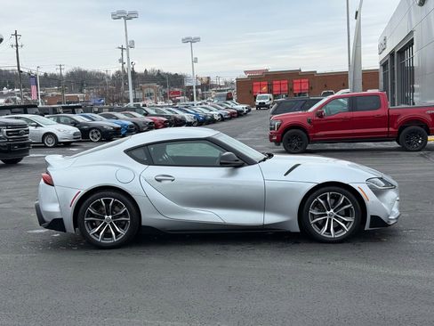 Used 2021 Toyota Supra w/ Safety & Technology Package image 2