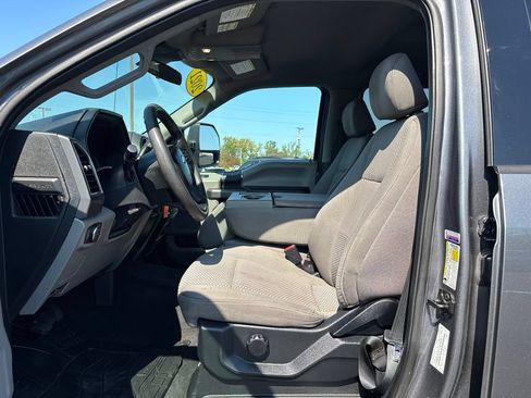 Used 2021 Ford F250 XLT AWD/4WD image 14