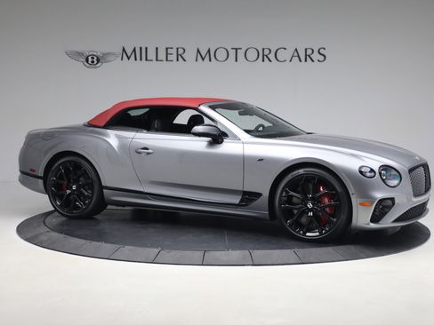 Certified 2023 Bentley Continental GT V8 image 27