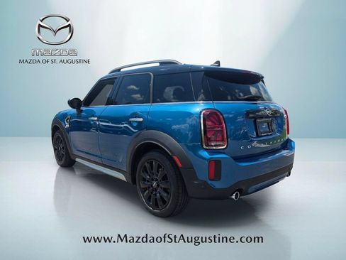 Used 2024 MINI Cooper Countryman S w/ Signature Upholstery Package FWD image 3