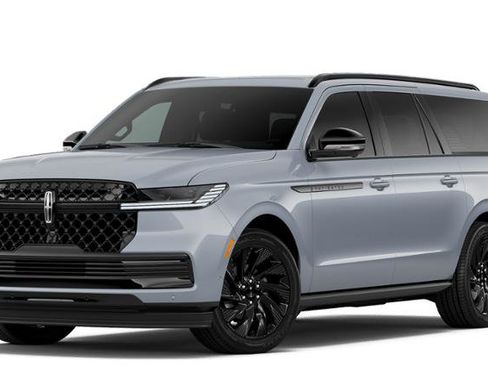 New 2026 Lincoln Navigator L Reserve AWD/4WD image 24