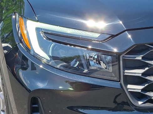 Certified 2023 Honda Passport TrailSport image 9