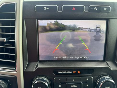 Used 2020 Ford F150 Lariat AWD/4WD image 35